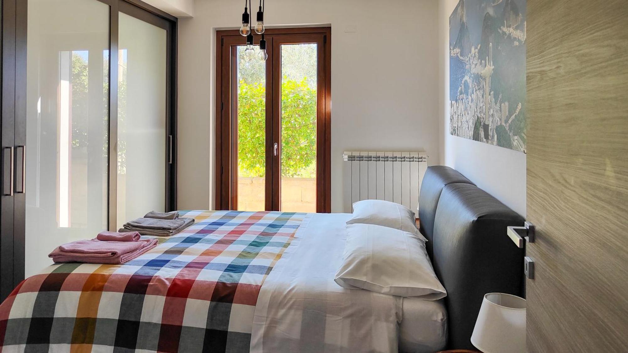La Dimora Delle Rose Daire Passignano sul Trasimeno Dış mekan fotoğraf